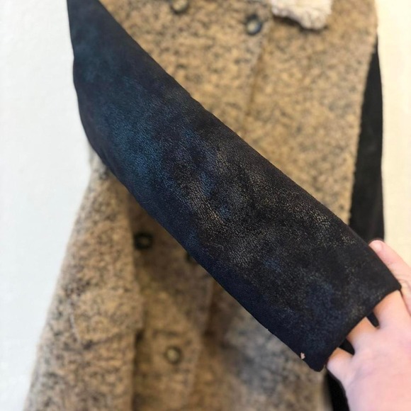 BAD Underground lined Sherpa and suede penny lane long coat size M - Picture 3 of 8